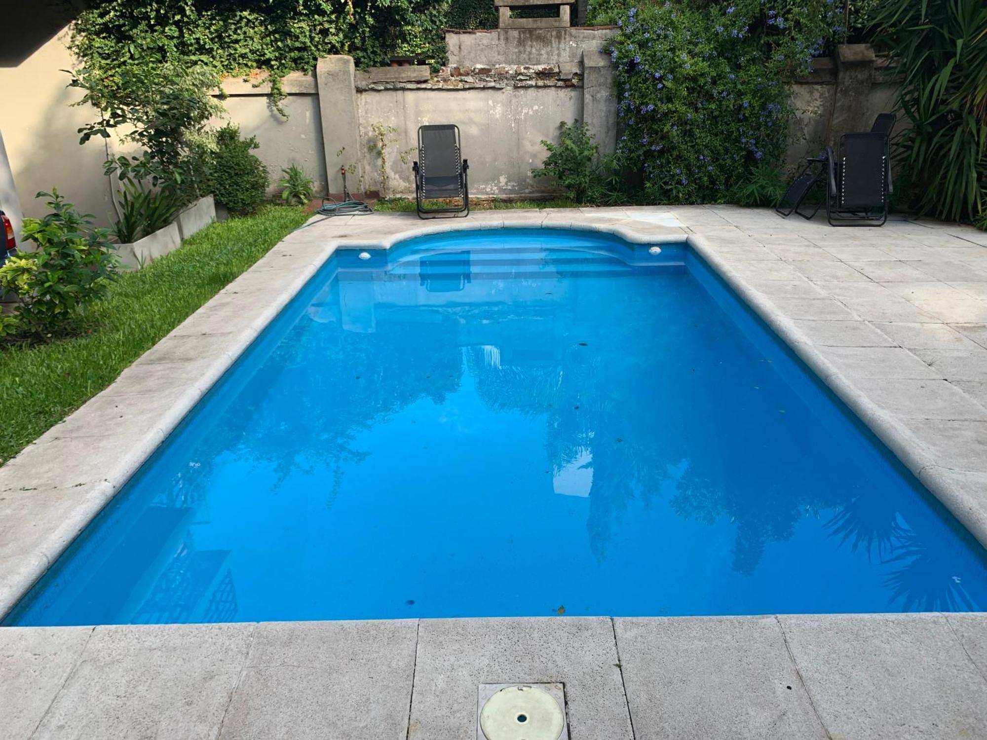 Appartamento Monumental & Fleni Luxury Flat Whit Pool And Gardens