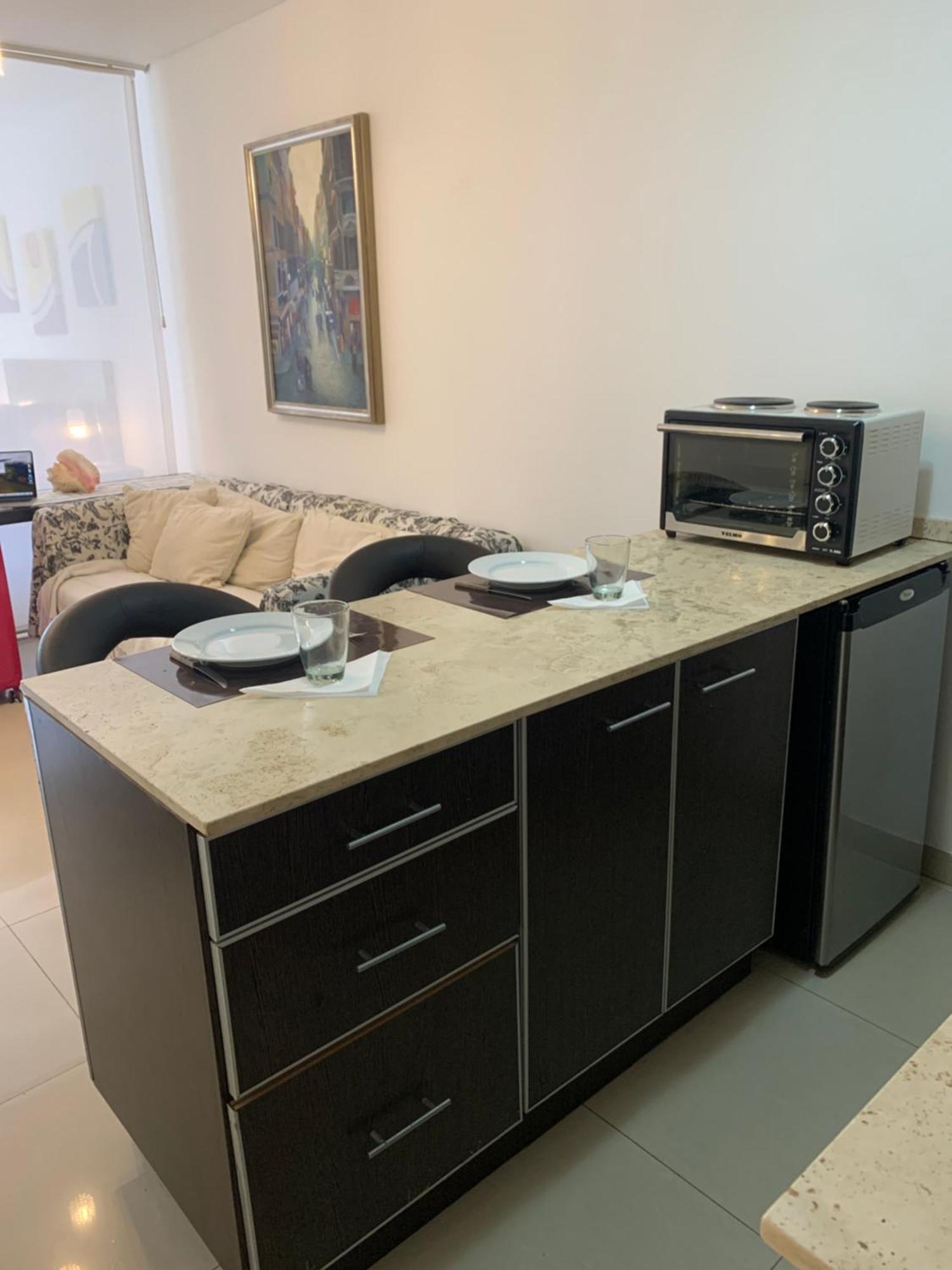 Monumental & Fleni Luxury Flat Whit Pool And Gardens Appartamento